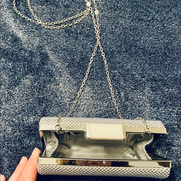 Purse - Picture 4 of 5